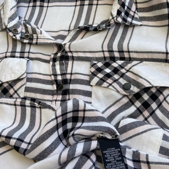 Sanctuary Boyfriend Shirt, Snap-front Pink and Black Plaid on White, Medium - Picture 6 of 7